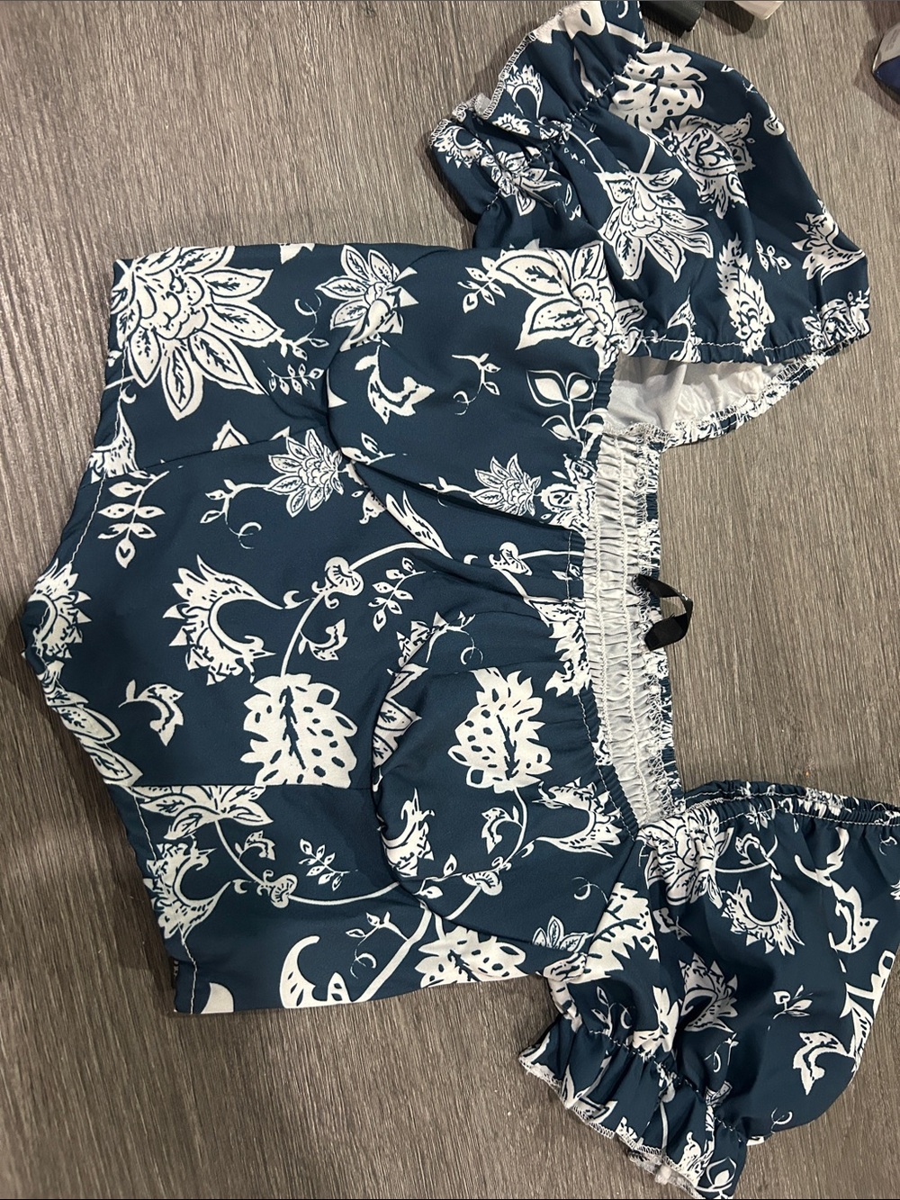 SHEIN Navy Blue Floral Off-Shoulder Crop Top